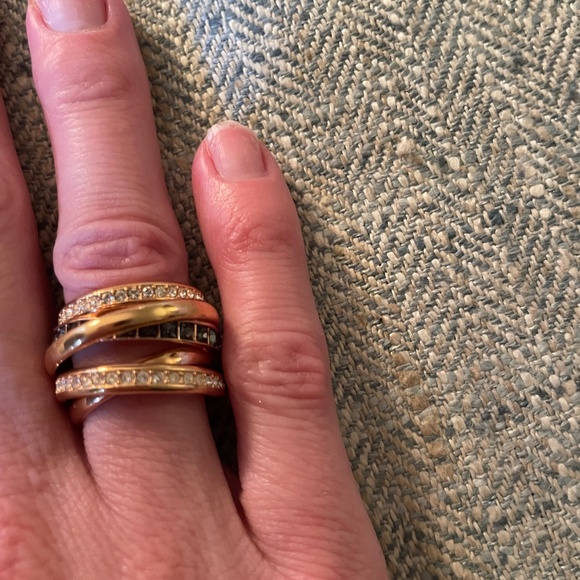 Swarovski Ring Dynamic Dark Crystal Rose Gold Sz 5 - Picture 2 of 8